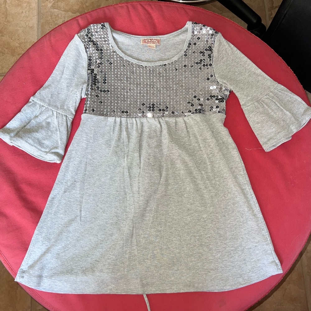 Girls long sleeve shirt